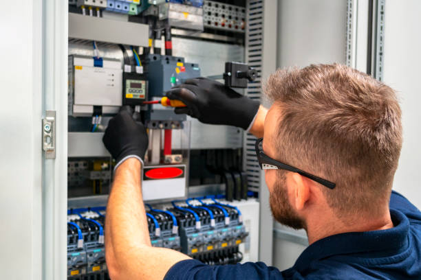 Best Circuit Breaker Repair  in Snoqualmie, WA